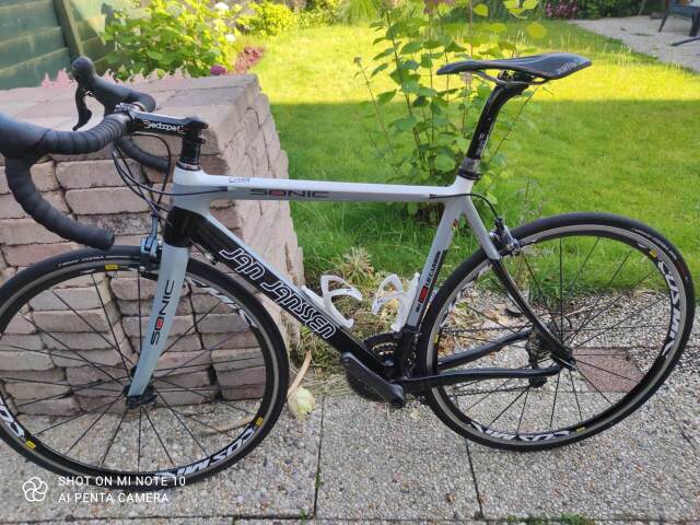 Rower szosowy Jan Janssen sonic r. 54 cm rama carbon i ultegra 3x10 jak nowy cena 4900zł 